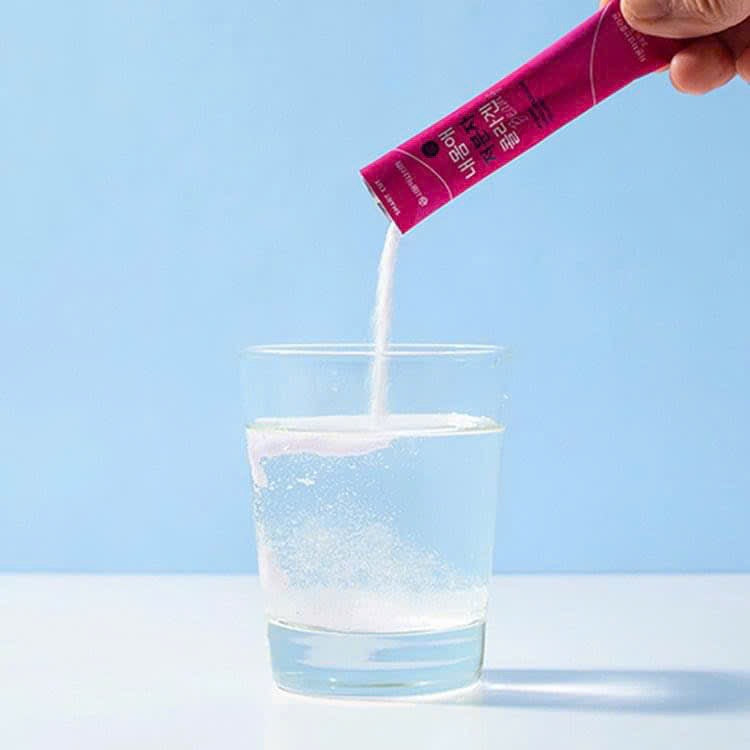 LACTO ON LOVE MY BODY SMALL MOLECULAR COLLAGEN 2.5G x 100 SATCHELS