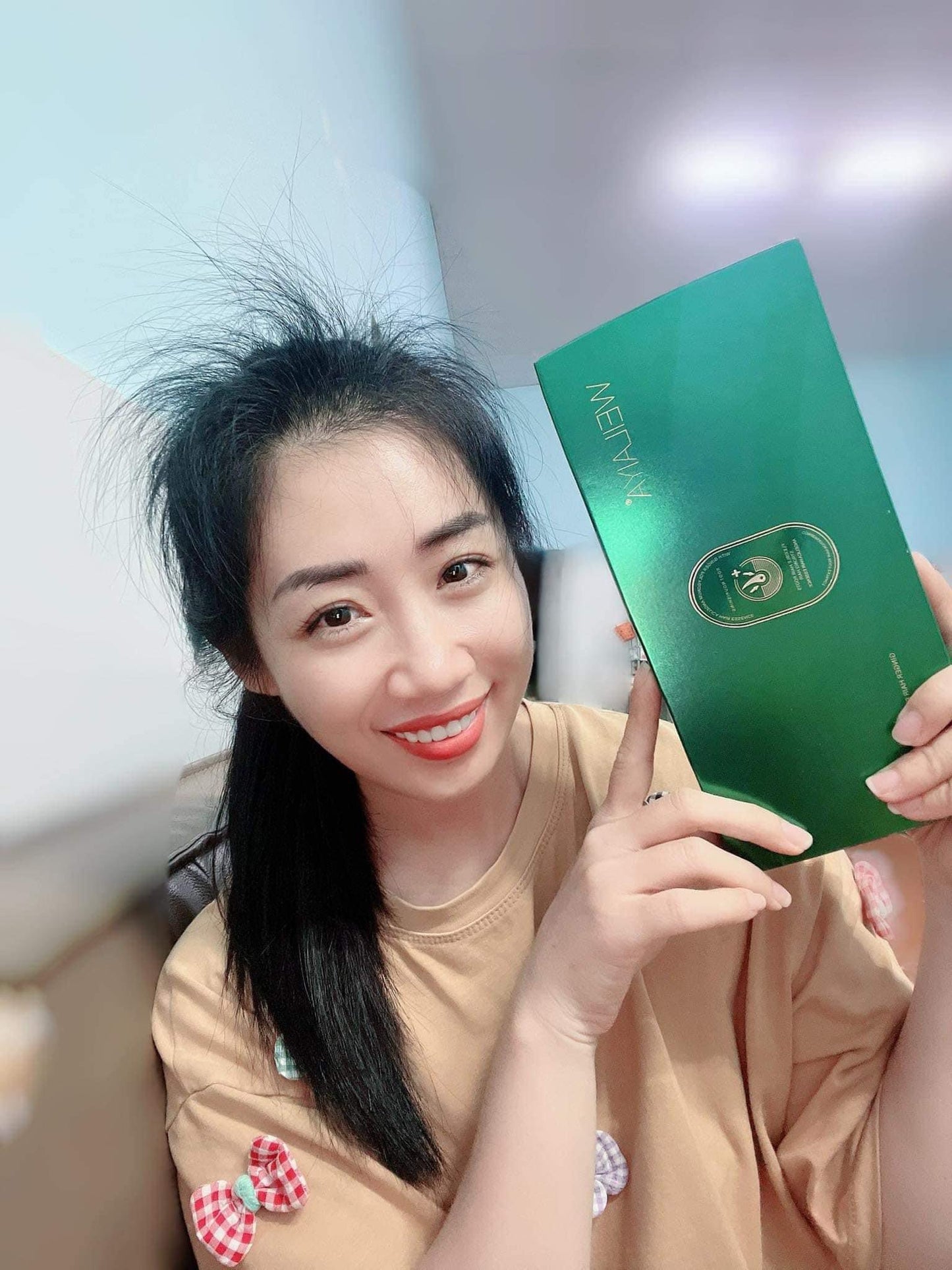 WEILAIYA GINGER HAIR ROOTS NOURISHING ESSENCE - 1 BOX OF 5ML x 8 VIALS