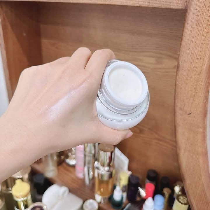 THE WHOO RADIANT WHITE ULTIMATE CORRECTOR SAMPLES 0.5ML x 50PCS