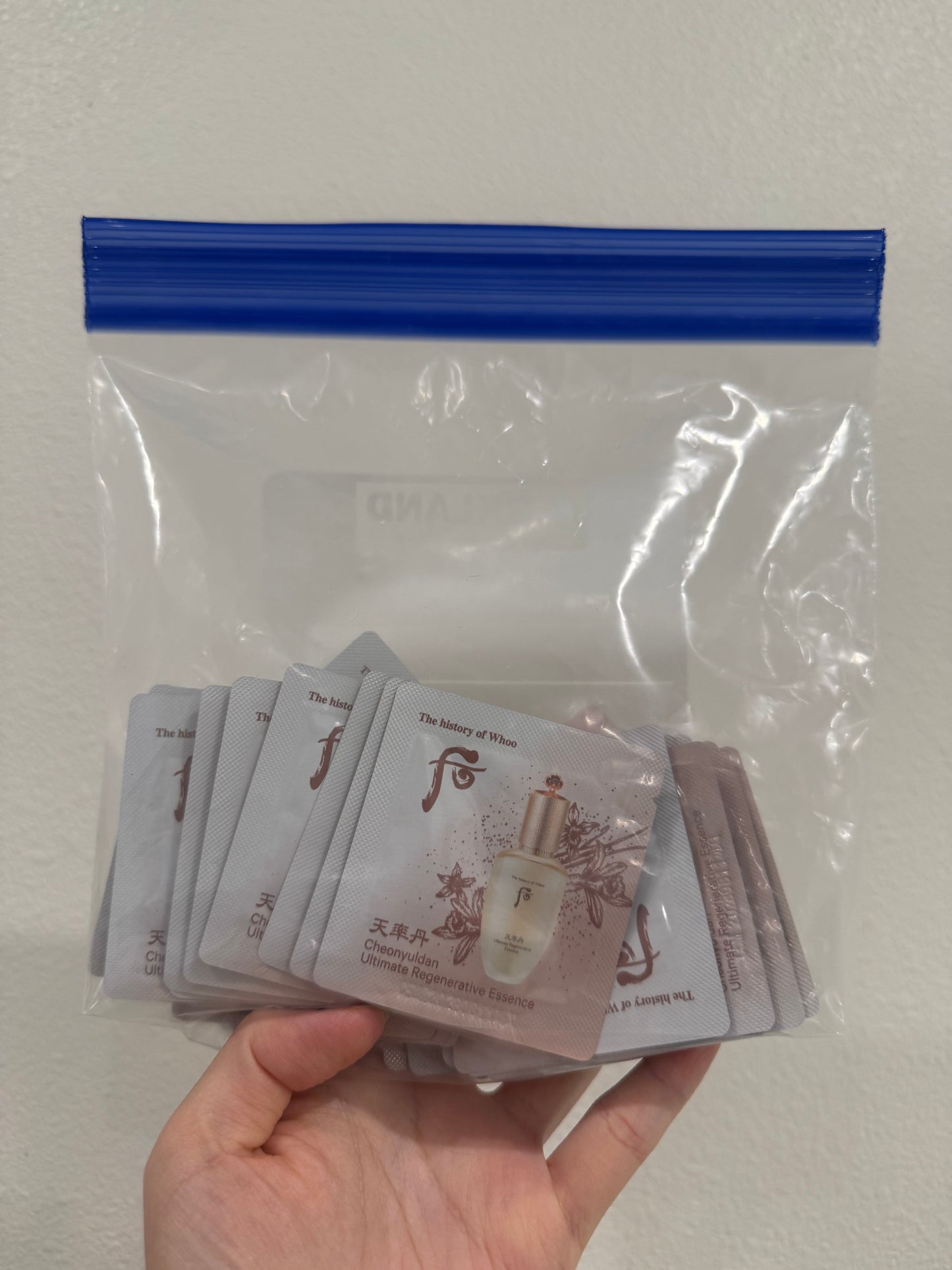 THE WHOO CHEONYULDAN ULTIMATE REGENERATIVE ESSENCE SAMPLES 1ML x 60PCS