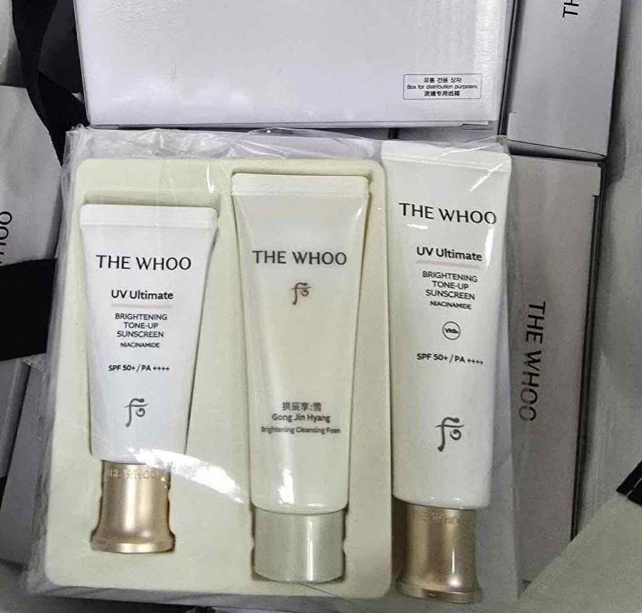 THE WHOO UV ULTIMATE BRIGHTENING TONE UP SUNSCREEN NIACINAMIDE SPF50+ PA++++ SET
