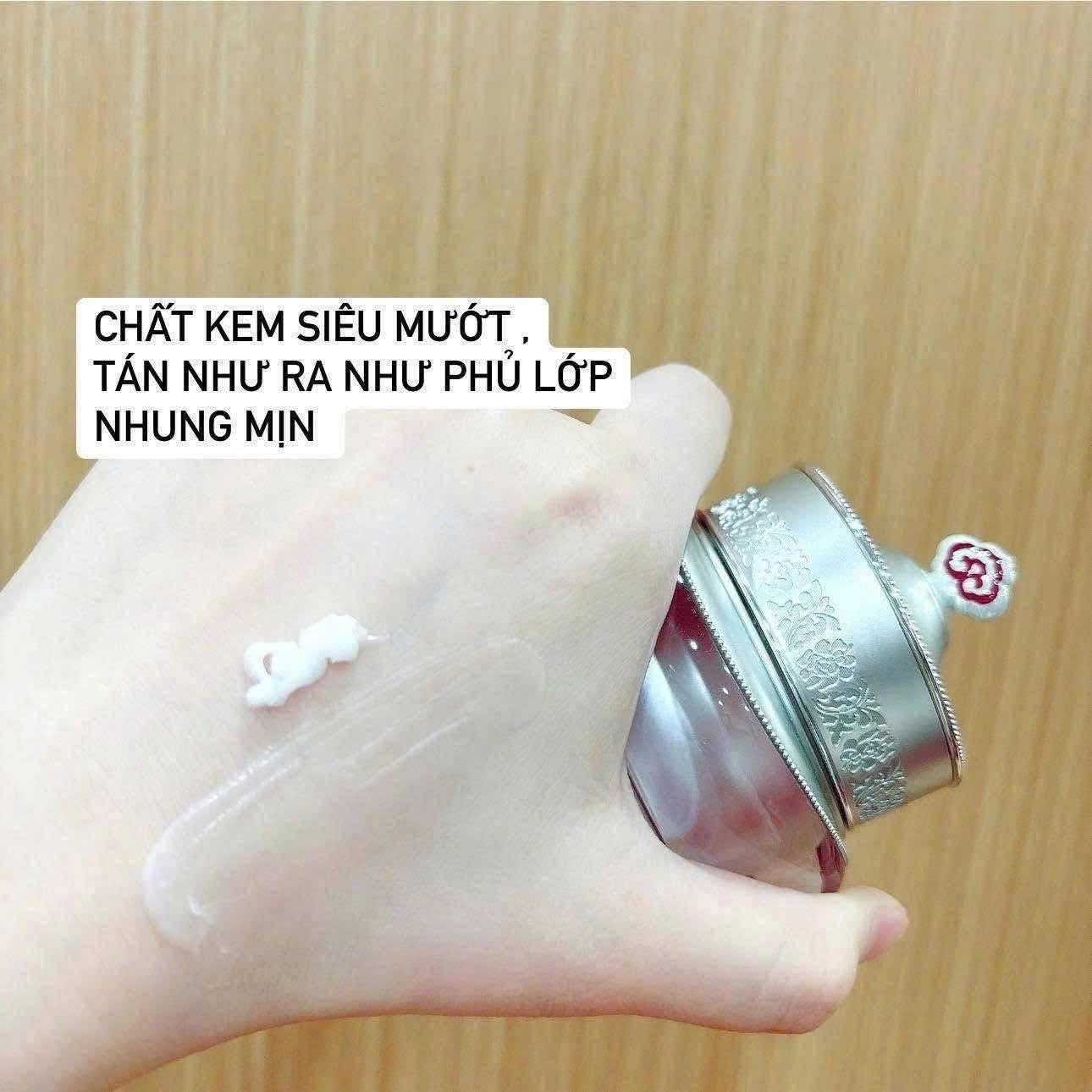 THE WHOO WHITE RADIANT MOISTURE FULL SET OF 8 ITEMS