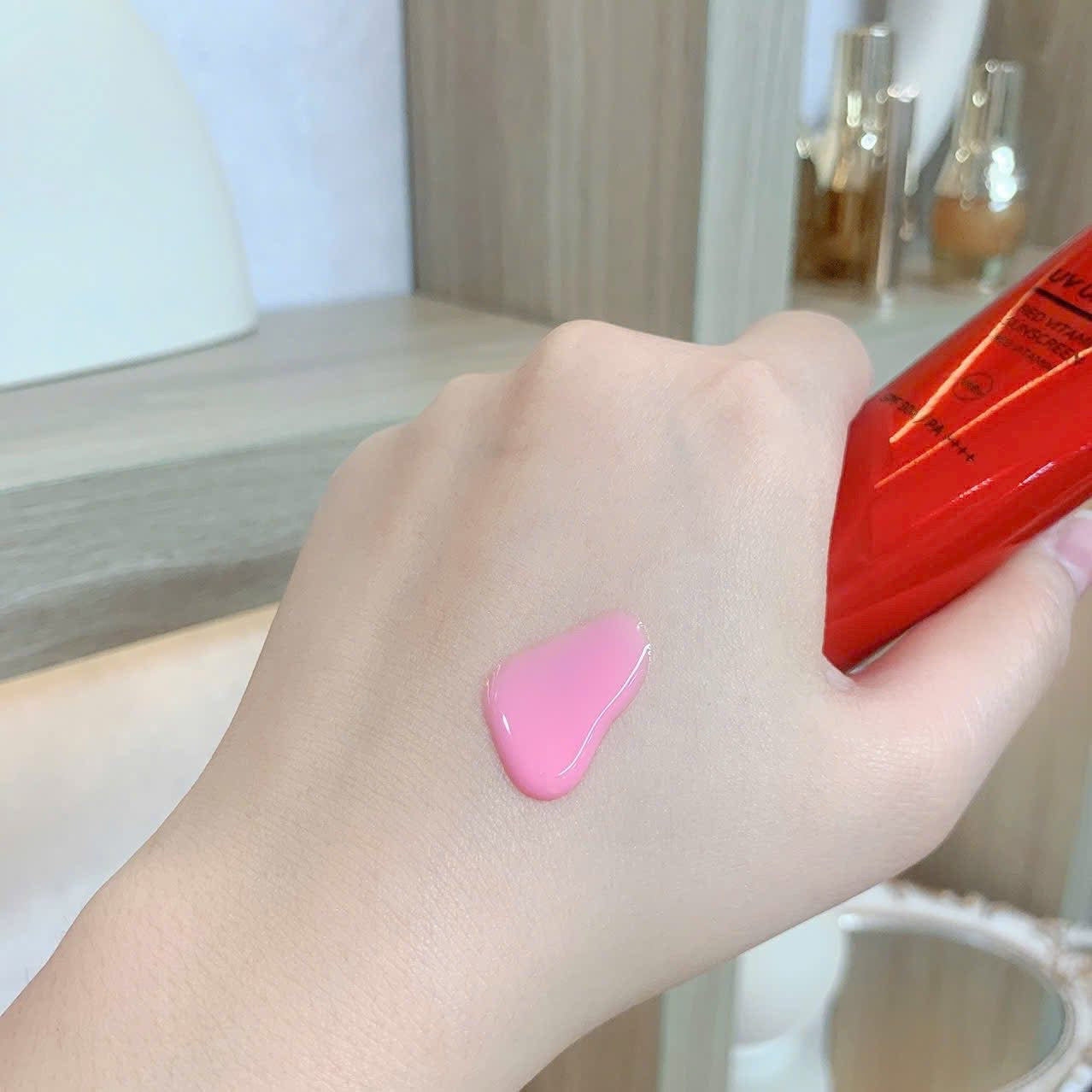 THE WHOO UV ULTIMATE RED VITAMIN SUNSCREEN SPF50+ PA++++ 50ML