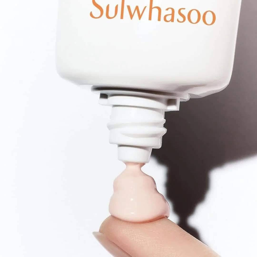SULWHASOO UV DAILY TONE UP SUNSCREEN MULTI PROTECTION SPF50+ PA++++ MINI 10ML x 10PCS