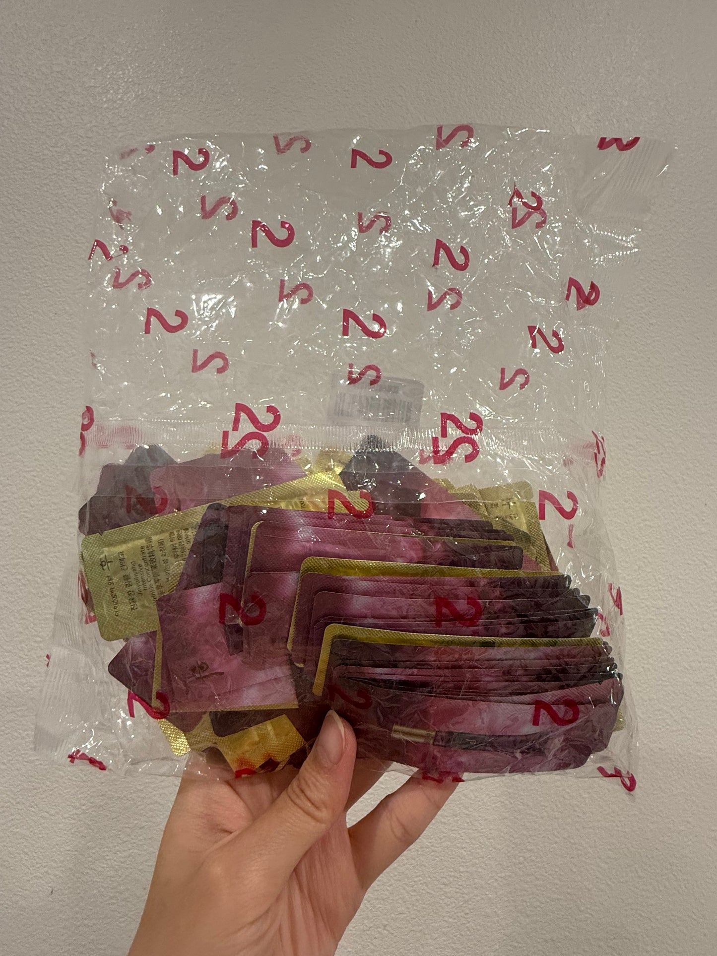 THE WHOO JINYULHYANG INTENSIVE WRINKLE CONCENTRATE SAMPLES 1ML x 120PCS