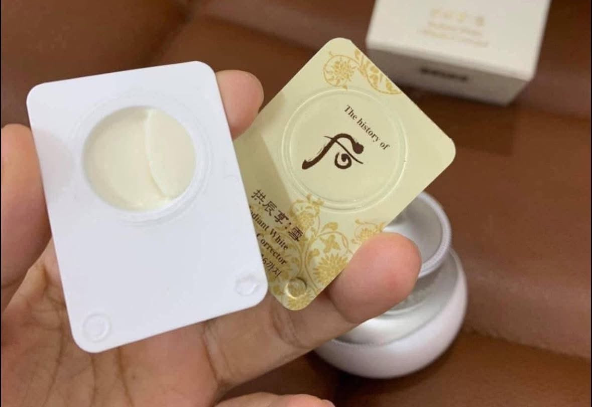 THE WHOO RADIANT WHITE ULTIMATE CORRECTOR SAMPLES 0.5ML x 50PCS