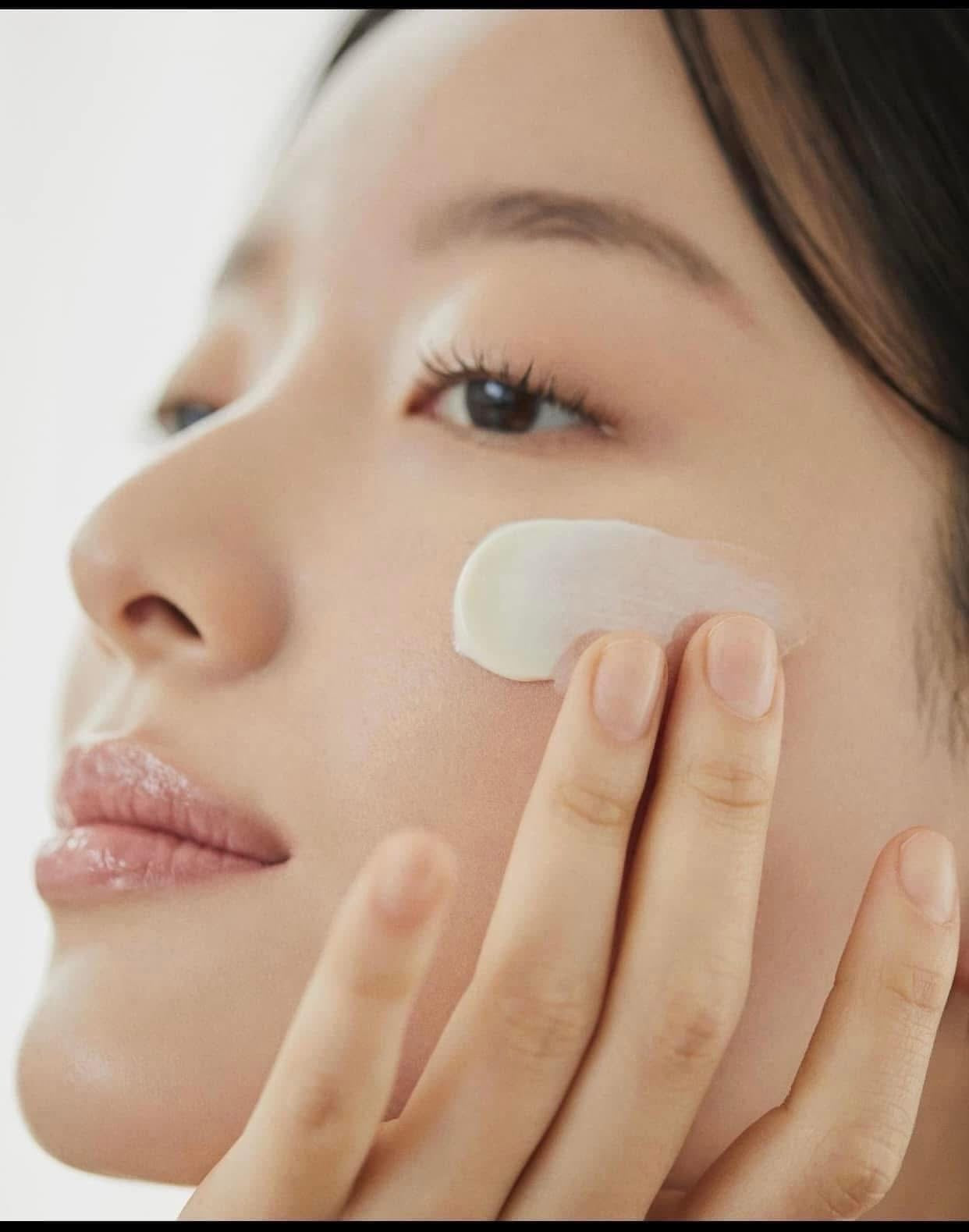 THE WHOO UV ULTIMATE ANTI WRINKLE SUNSCREEN SPF50+PA++++ SPECIAL SET