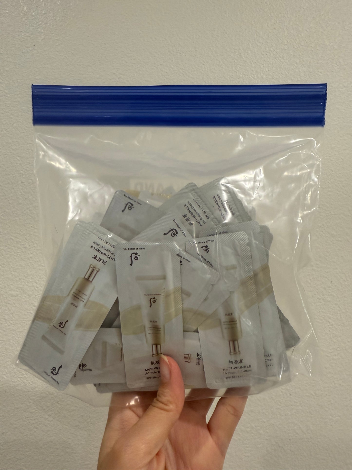 THE WHOO ANTI WRINKLE UV PROTECTIVE CREAM SPF50+ PA++++ SAMPLES 1ML x 120PCS