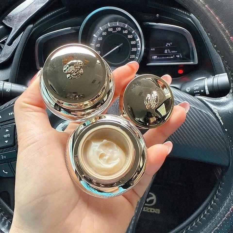 THE WHOO CHEONGIDAN RADIANT GENERATING CREAM SAMPLES 1ML x 120PCS