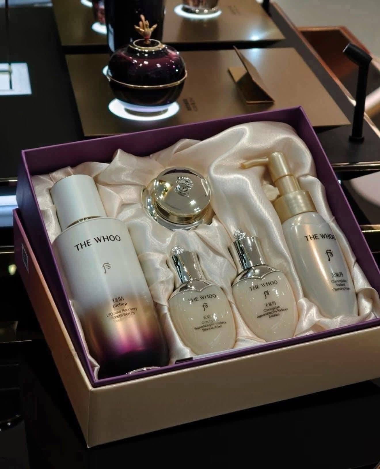 THE WHOO BICHUP ULTIMATE RECOVERY YOUTH SERUM SET LIMITED EDITION