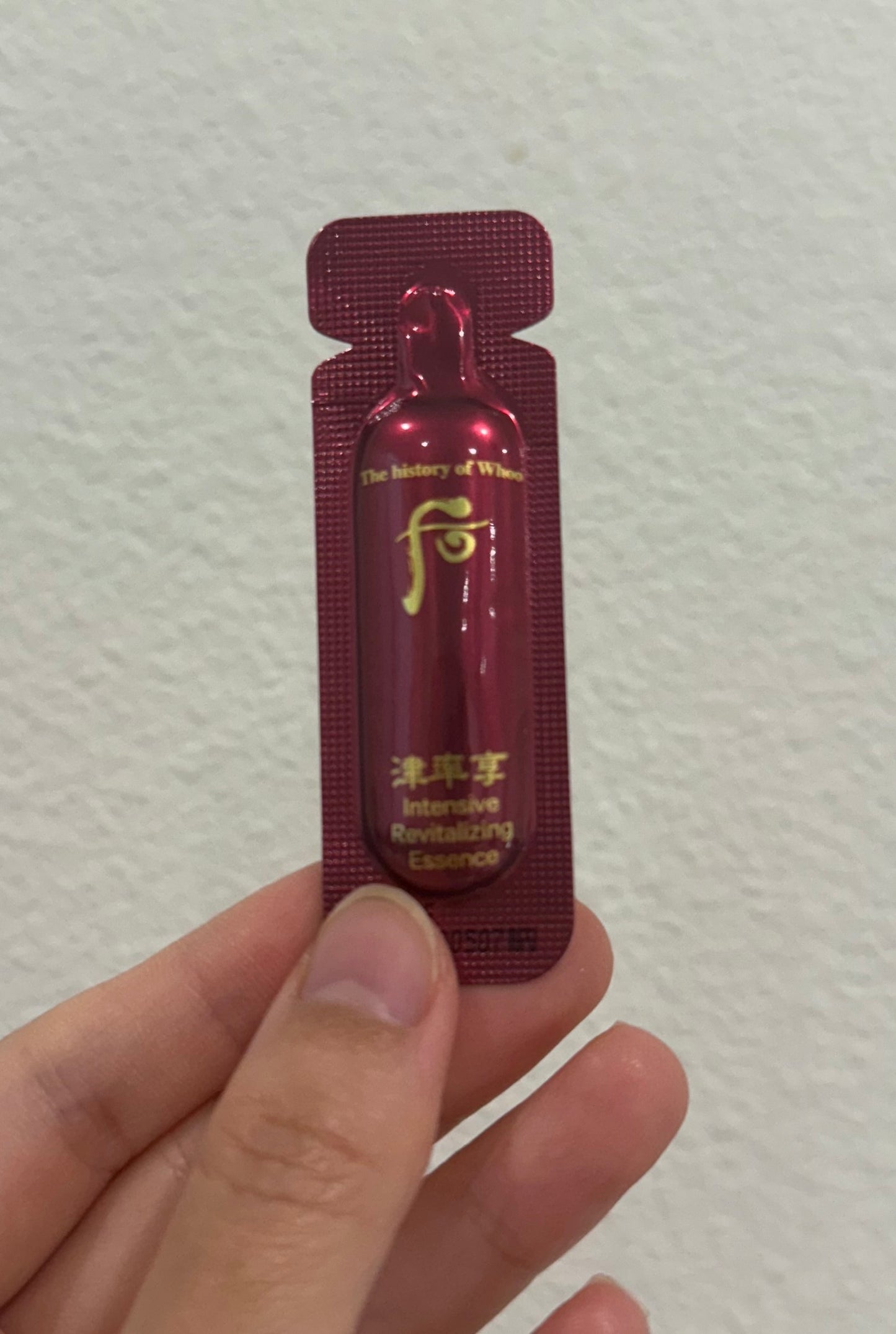 THE WHOO JINYULHYANG INTENSIVE REVITALIZING ESSENCE SAMPLES 1ML x 120PCS